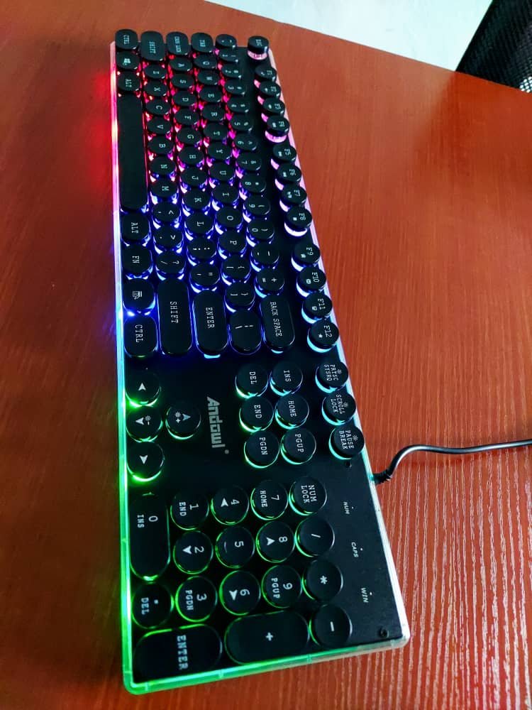 Gaming Keyboard - Image 3